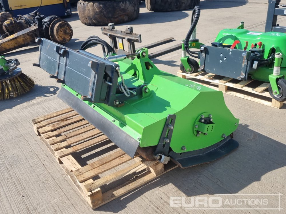2018 Avant Hydraulic Flail Mower to suit Compact Wheeled Loader - Maquinaria agrícola: foto 5 2018 Avant Hydraulic Flail Mower to suit Compact Wheeled Loader - Maquinaria agrícola: foto 5