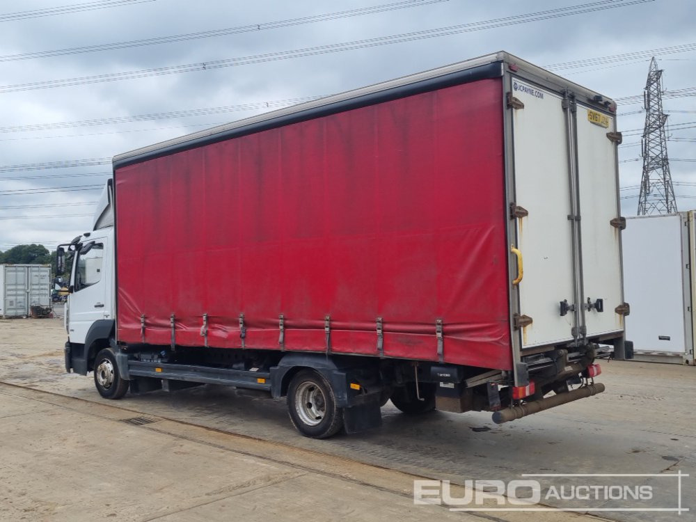 Mercedes Atego 816 - Camión lona: foto 3 Mercedes Atego 816 - Camión lona: foto 3