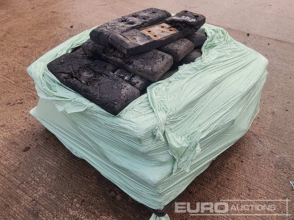 Pallet of 500mm Rubber Block Pads to suit Excavator - Oruga para Maquinaria de construcción: foto 4 Pallet of 500mm Rubber Block Pads to suit Excavator - Oruga para Maquinaria de construcción: foto 4