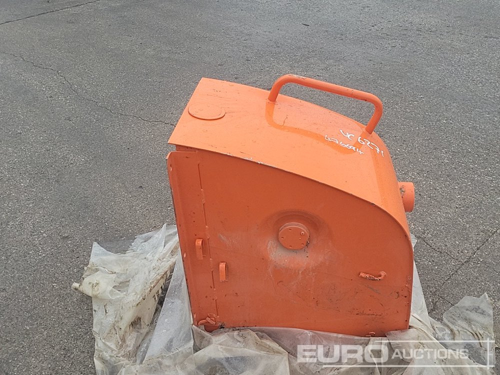 Fuel Tank to suit Excavator - Piezas de recambio: foto 2 Fuel Tank to suit Excavator - Piezas de recambio: foto 2