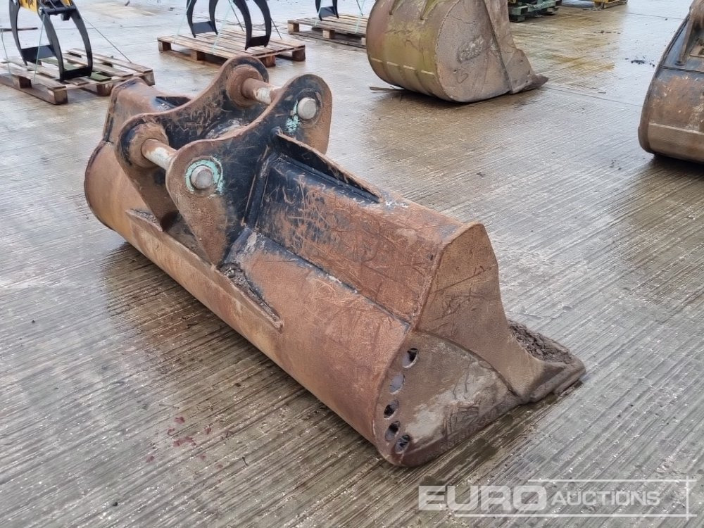 Rhinox 72" Ditching Bucket 65mm Pin to suit 13 Ton Excavator - Cazo: foto 5 Rhinox 72" Ditching Bucket 65mm Pin to suit 13 Ton Excavator - Cazo: foto 5
