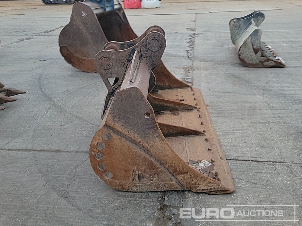 Rhinox 84" Ditching Bucket 80mm Pin to suit 20 Ton Excavator - Cazo: foto 4 Rhinox 84" Ditching Bucket 80mm Pin to suit 20 Ton Excavator - Cazo: foto 4