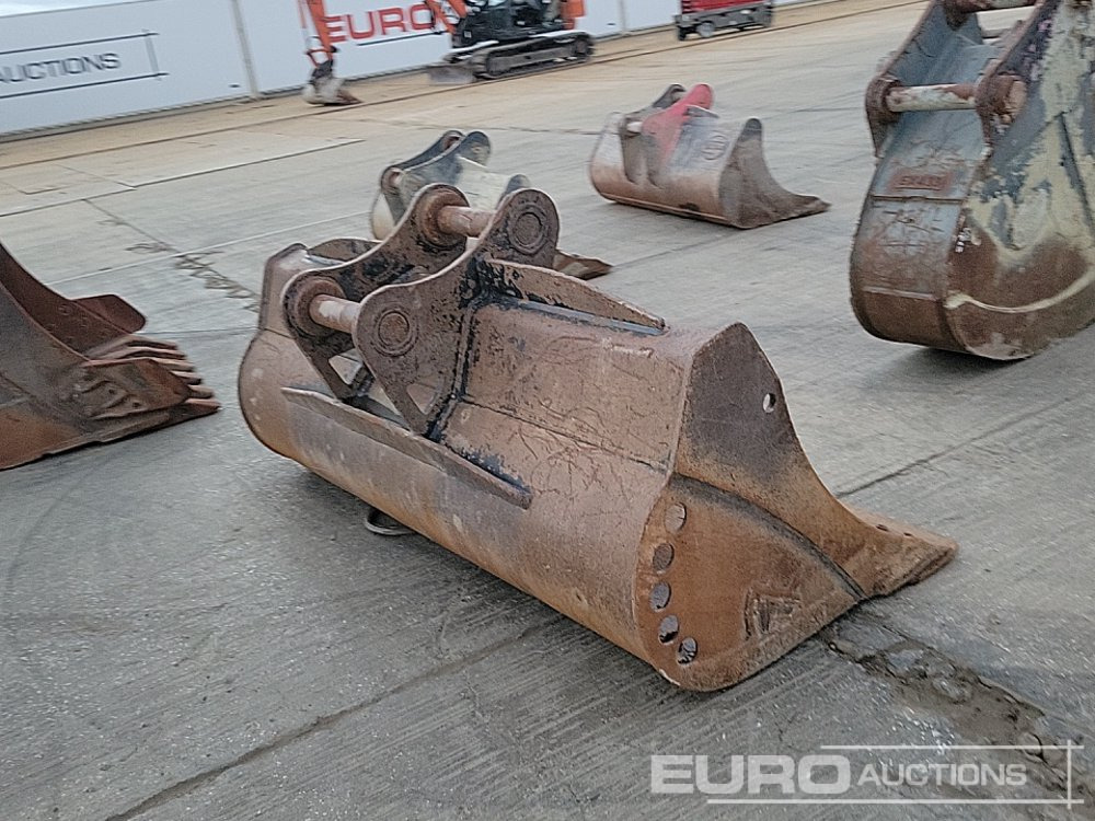 Rhinox 84" Ditching Bucket 80mm Pin to suit 20 Ton Excavator - Cazo: foto 5 Rhinox 84" Ditching Bucket 80mm Pin to suit 20 Ton Excavator - Cazo: foto 5