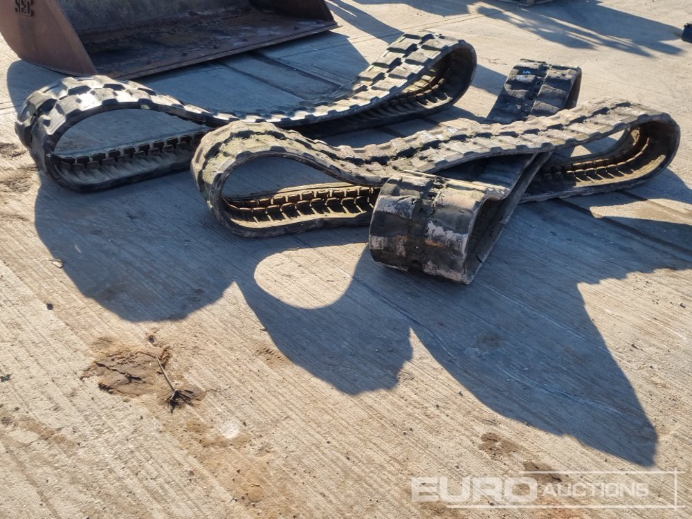 Rubber Tracks to suit Excavator (3 of) - Oruga para Maquinaria de construcción: foto 1 Rubber Tracks to suit Excavator (3 of) - Oruga para Maquinaria de construcción: foto 1