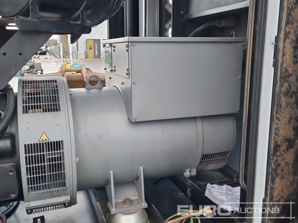 Generador industriale SDMO R275C3: foto 34