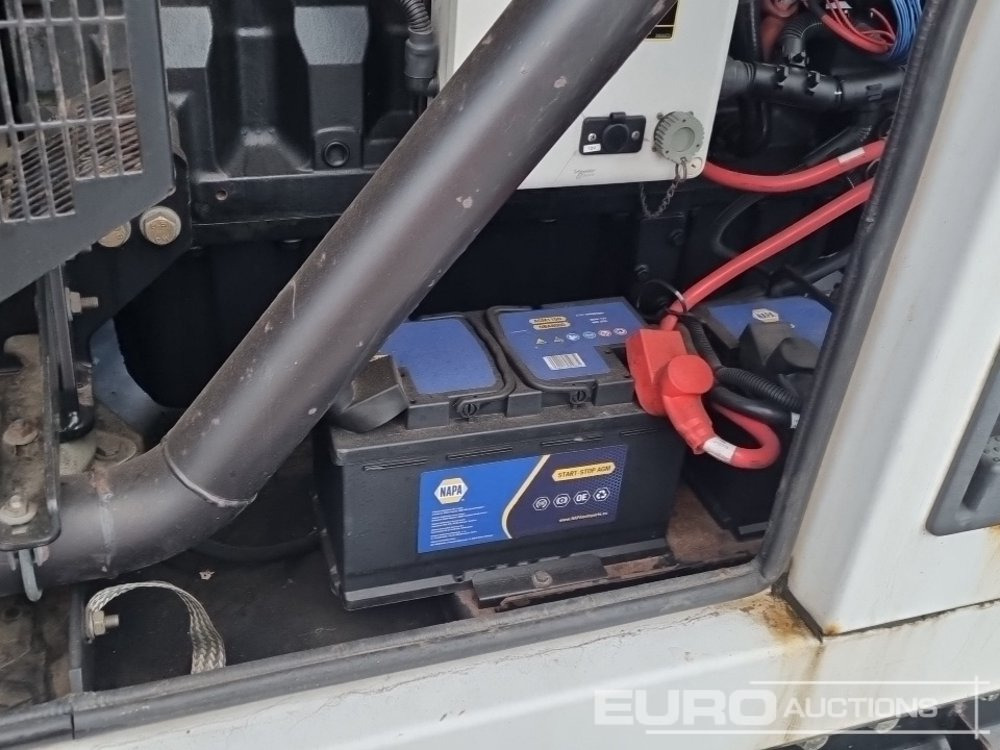 Generador industriale SDMO R275C3: foto 30