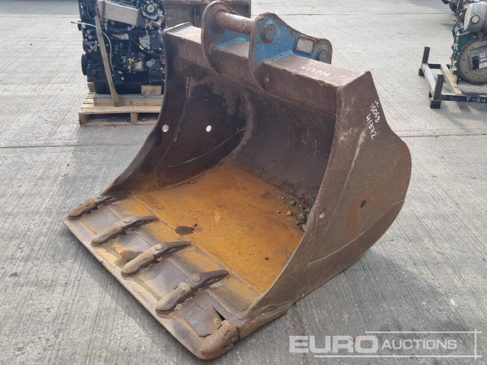Titan 48" Digging Bucket 65mm Pin to suit 13 Ton Excavator - Cazo: foto 1 Titan 48" Digging Bucket 65mm Pin to suit 13 Ton Excavator - Cazo: foto 1