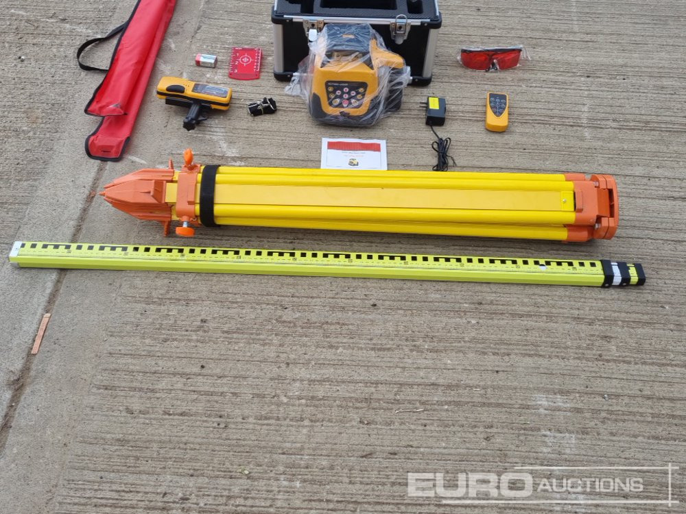 Unused 2025 Captok Laser Level, Self-Leveling Rotary Laser Level, Receiver, Tripod, Grade Rod - Equipo de construcción: foto 2 Unused 2025 Captok Laser Level, Self-Leveling Rotary Laser Level, Receiver, Tripod, Grade Rod - Equipo de construcción: foto 2