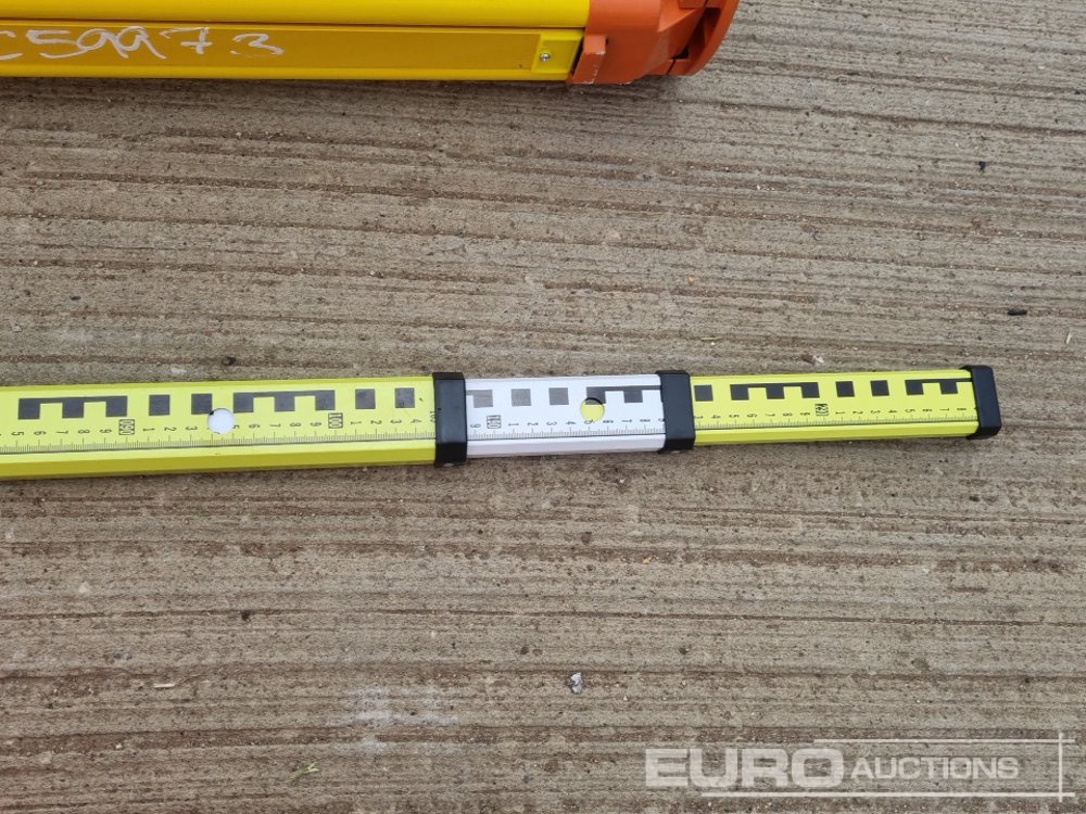 Unused 2025 Captok Laser Level, Self-Leveling Rotary Laser Level, Receiver, Tripod, Grade Rod - Equipo de construcción: foto 4 Unused 2025 Captok Laser Level, Self-Leveling Rotary Laser Level, Receiver, Tripod, Grade Rod - Equipo de construcción: foto 4