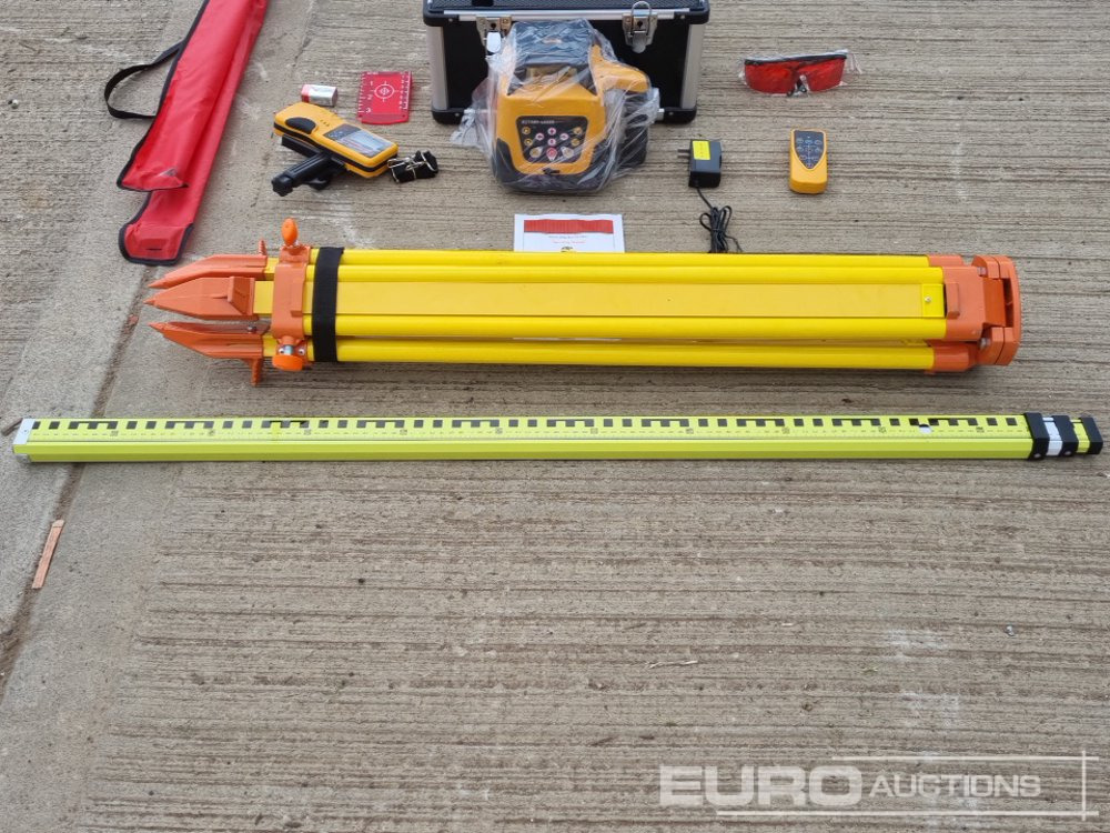 Unused 2025 Captok Laser Level, Self-Leveling Rotary Laser Level, Receiver, Tripod, Grade Rod - Equipo de construcción: foto 2 Unused 2025 Captok Laser Level, Self-Leveling Rotary Laser Level, Receiver, Tripod, Grade Rod - Equipo de construcción: foto 2