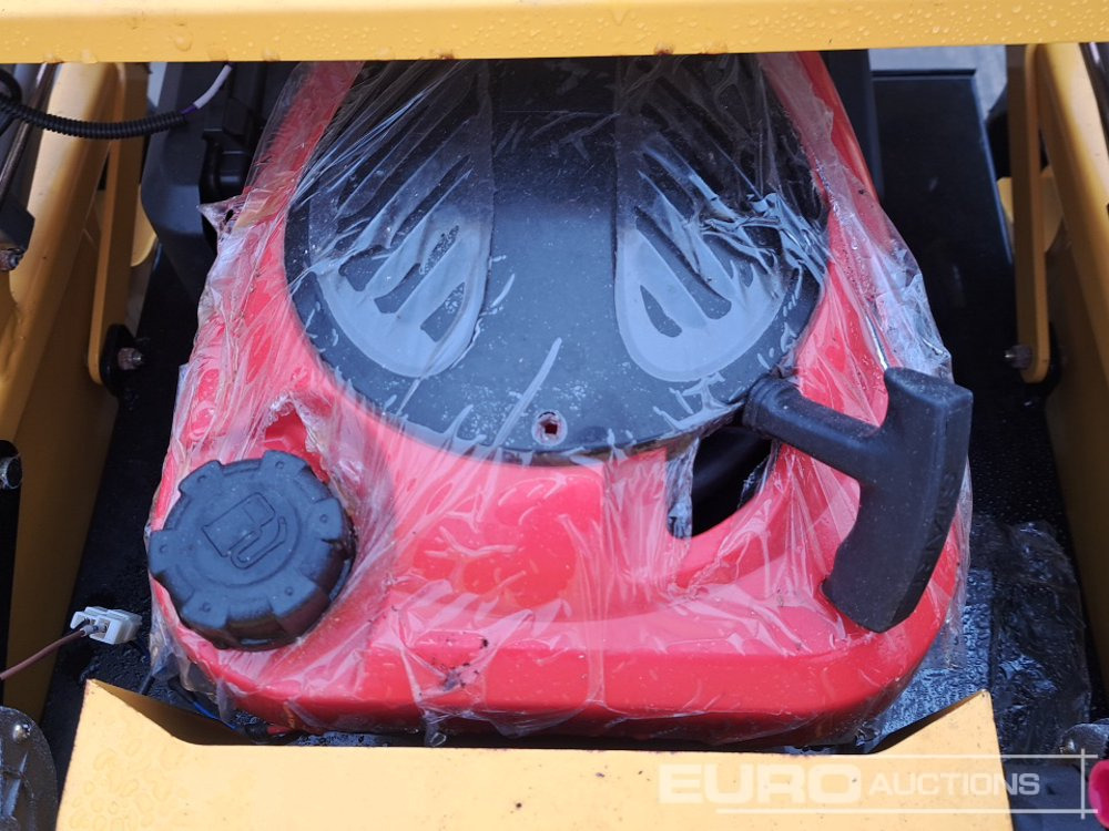 Cortacésped Unused 2025 Salini RC-900 Radio Controlled Tracked Lawnmower (Controls in Office): foto 17