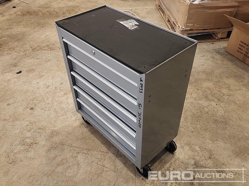 Unused 5 Drawer Tool Box & Tools - Equipo de construcción: foto 4 Unused 5 Drawer Tool Box & Tools - Equipo de construcción: foto 4