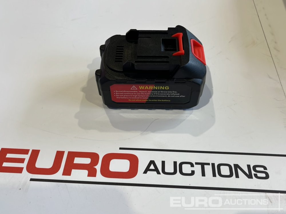 Equipo de construcción Unused Boss 21 Volt Lithium Battery Cordless Grease Gun, 2 Batteries, Charger, Case, Shoulder Strap, Extension Pieces and Fittings: foto 8 Equipo de construcción Unused Boss 21 Volt Lithium Battery Cordless Grease Gun, 2 Batteries, Charger, Case, Shoulder Strap, Extension Pieces and Fittings: foto 8