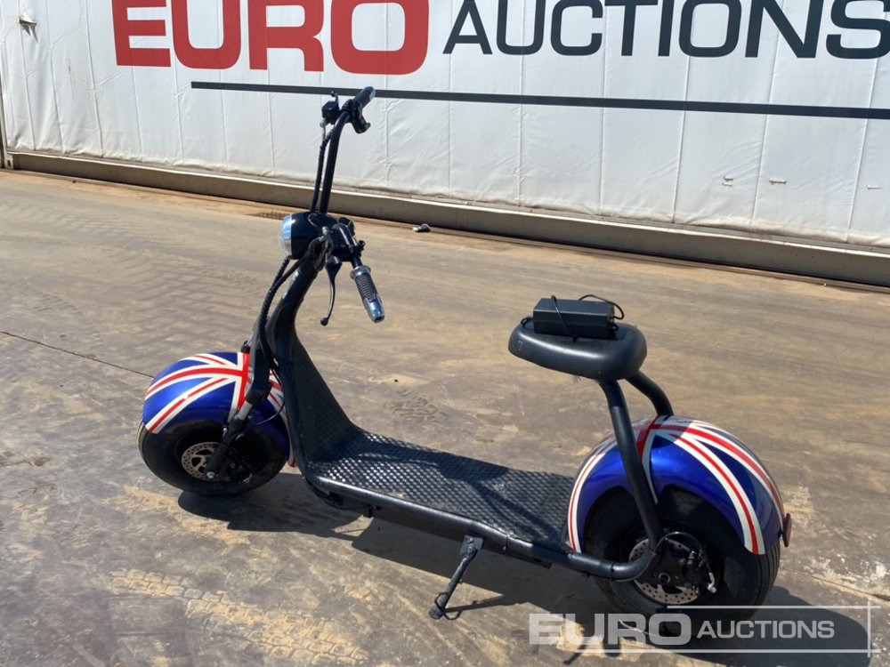 Unused City Coco Electric Scooter (Charger in Office) - Cuadrimoto: foto 3 Unused City Coco Electric Scooter (Charger in Office) - Cuadrimoto: foto 3