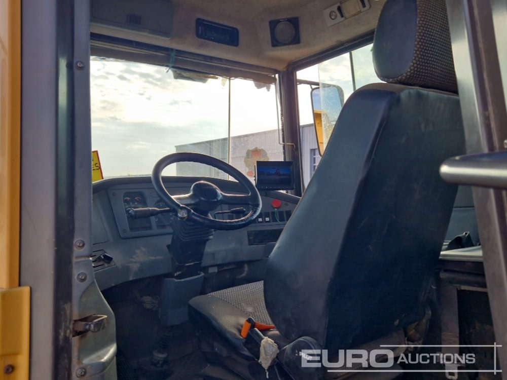Dúmper articulado Volvo A25D: foto 42