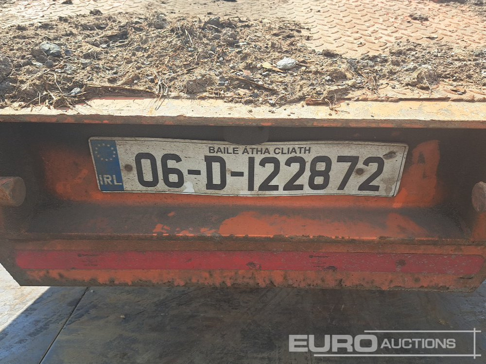 Camión caja abierta para transporte de equipos pesados Volvo FL220: foto 20