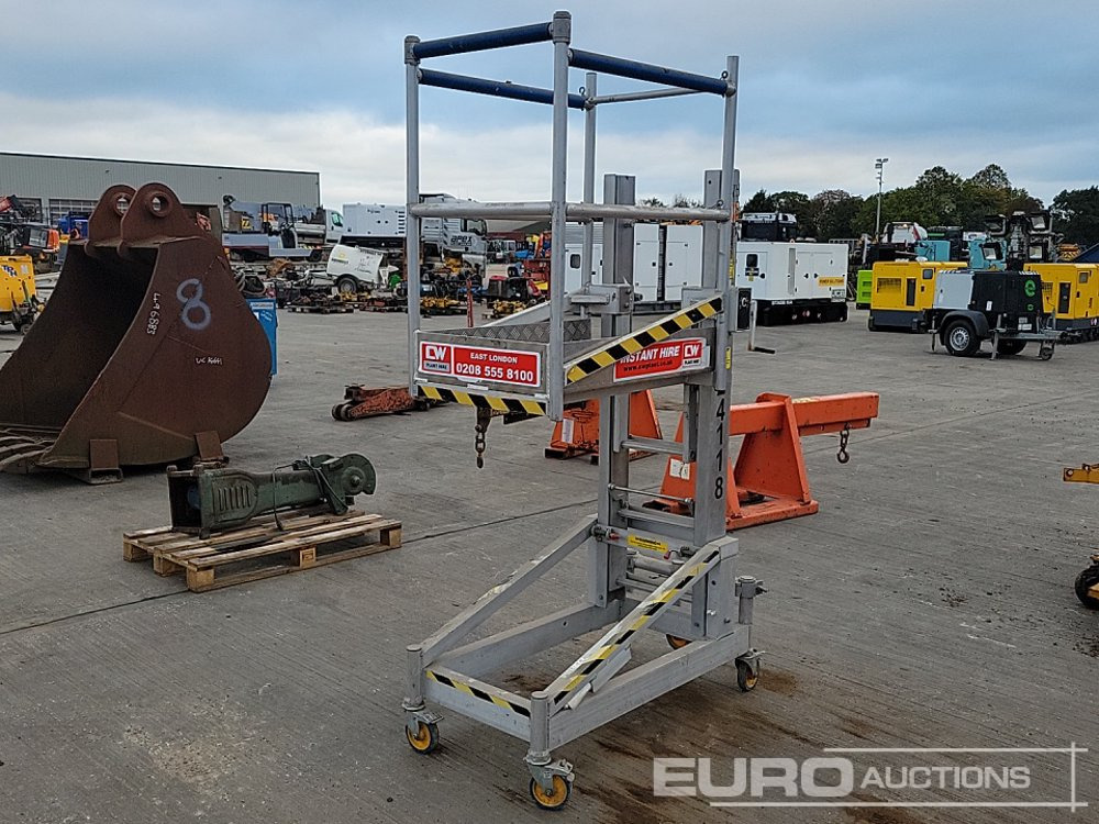 Wheeled Aluminium Access Platform - Plataforma de mástil vertical: foto 1 Wheeled Aluminium Access Platform - Plataforma de mástil vertical: foto 1