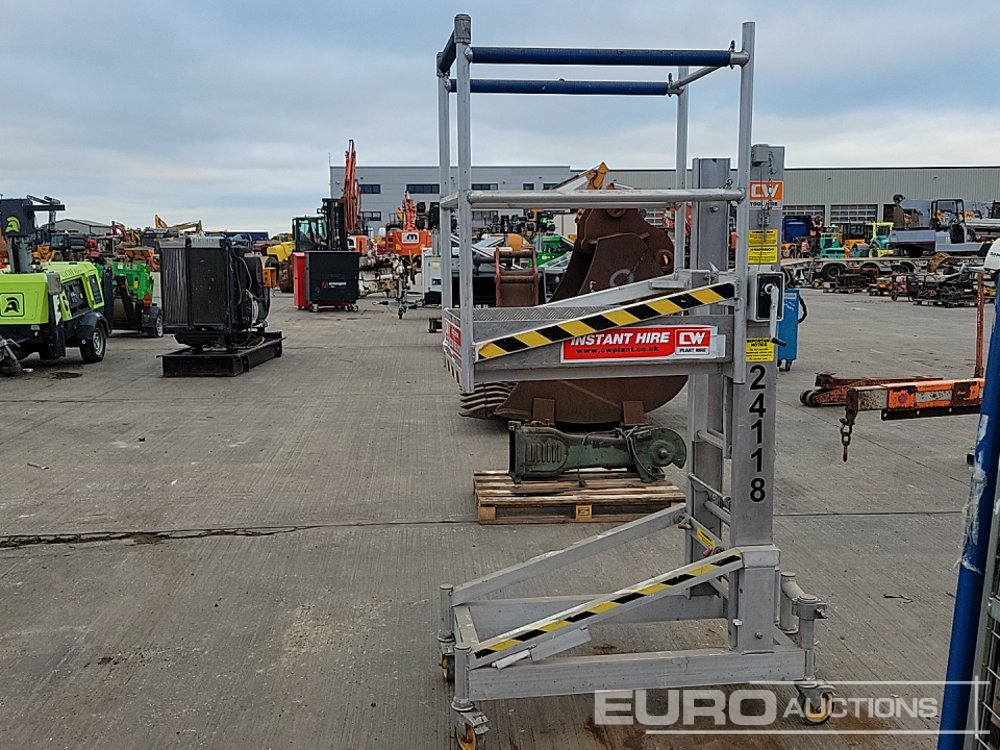 Wheeled Aluminium Access Platform - Plataforma de mástil vertical: foto 2 Wheeled Aluminium Access Platform - Plataforma de mástil vertical: foto 2
