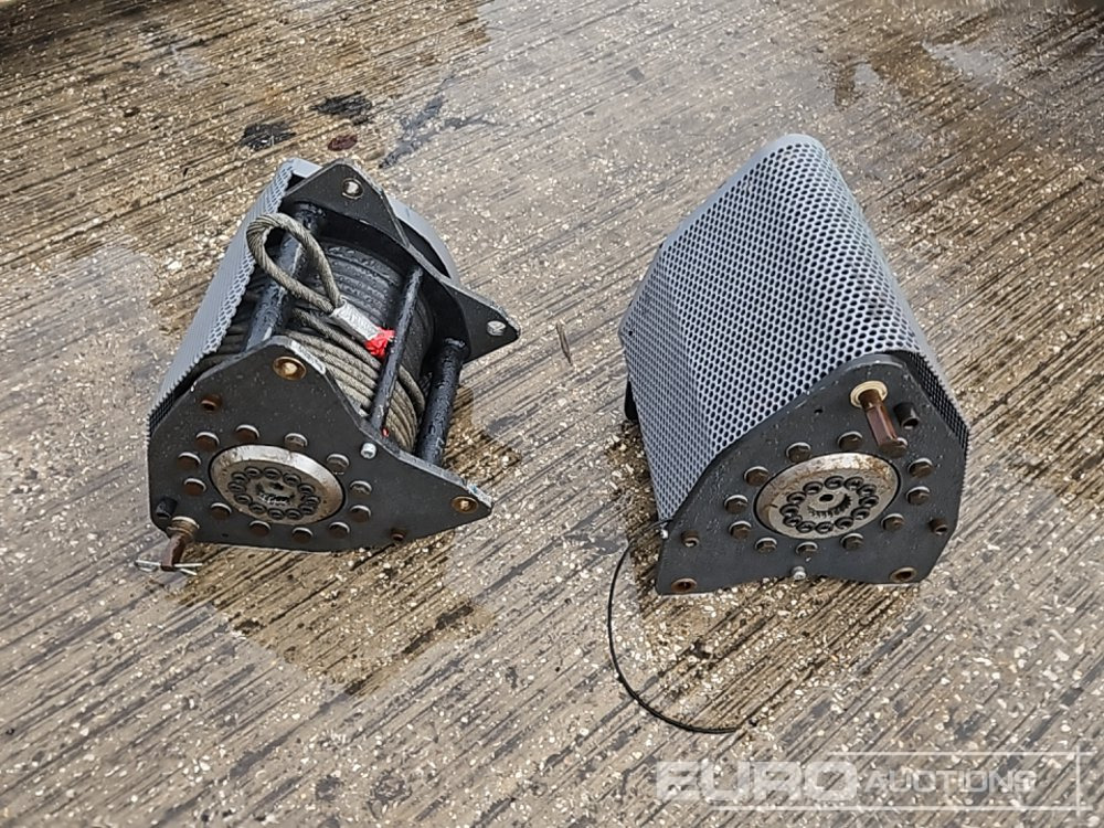 Winch (2 of) - Cabrestante: foto 4 Winch (2 of) - Cabrestante: foto 4