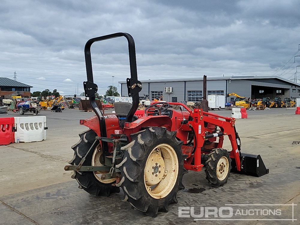 Yanmar YM2402D - Mini tractor: foto 5 Yanmar YM2402D - Mini tractor: foto 5