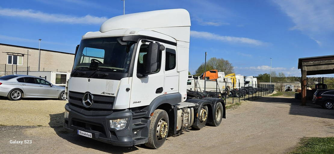 Mercedes-Benz Actros 2540 - Cabeza tractora: foto 3 Mercedes-Benz Actros 2540 - Cabeza tractora: foto 3