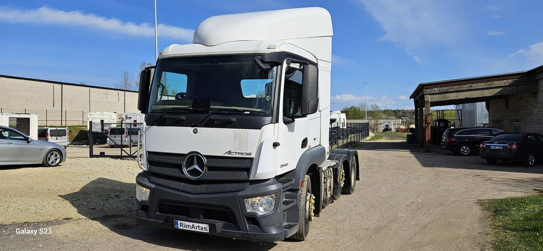 Mercedes-Benz Actros 2540 - Cabeza tractora: foto 4 Mercedes-Benz Actros 2540 - Cabeza tractora: foto 4