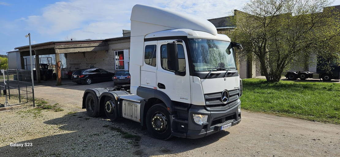 Cabeza tractora Mercedes-Benz Actros 2540: foto 9