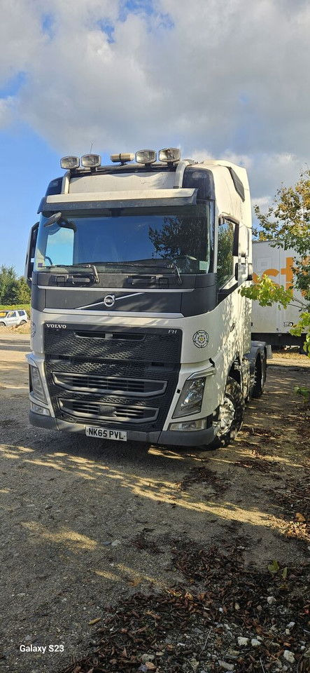 Volvo FH 500 - Cabeza tractora: foto 2 Volvo FH 500 - Cabeza tractora: foto 2