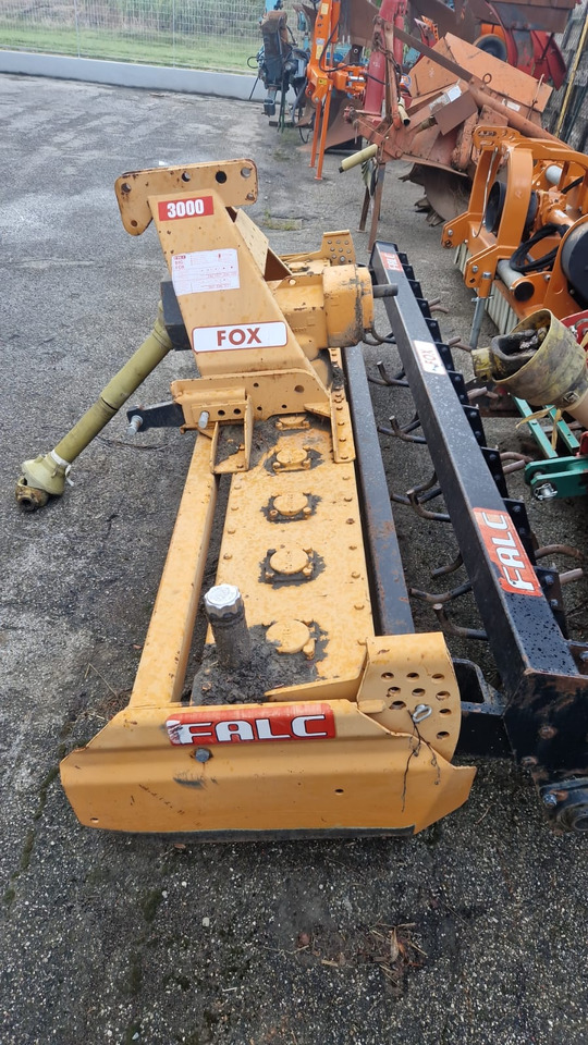 Erpice rotante usato Falc 3 metri - Grada rotativa: foto 3 Erpice rotante usato Falc 3 metri - Grada rotativa: foto 3