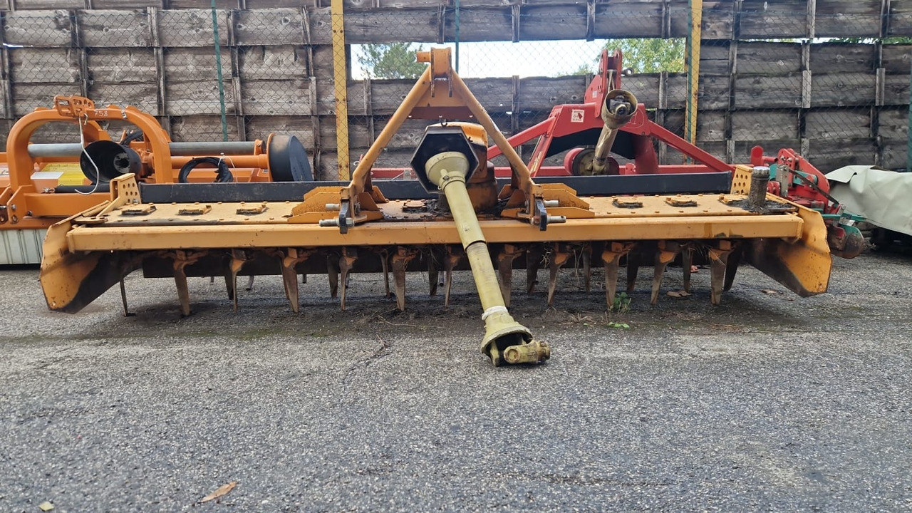 Erpice rotante usato Falc 3 metri - Grada rotativa: foto 5 Erpice rotante usato Falc 3 metri - Grada rotativa: foto 5