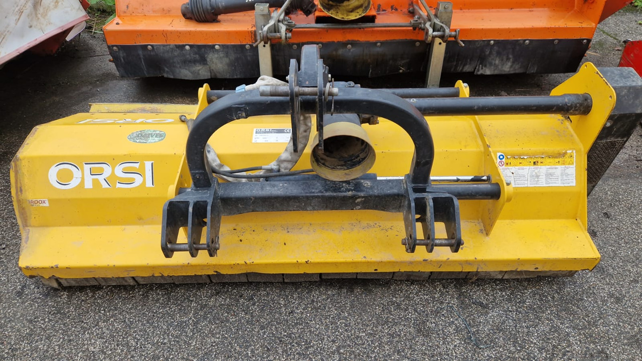 Orsi Trincia erba legna usata Dynamic Hardox 2250 - Desbrozadora de martillos: foto 3 Orsi Trincia erba legna usata Dynamic Hardox 2250 - Desbrozadora de martillos: foto 3