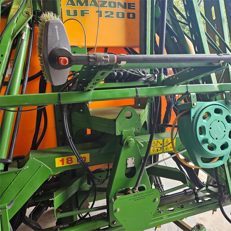 Pulverizador Amazone UF1200: foto 20