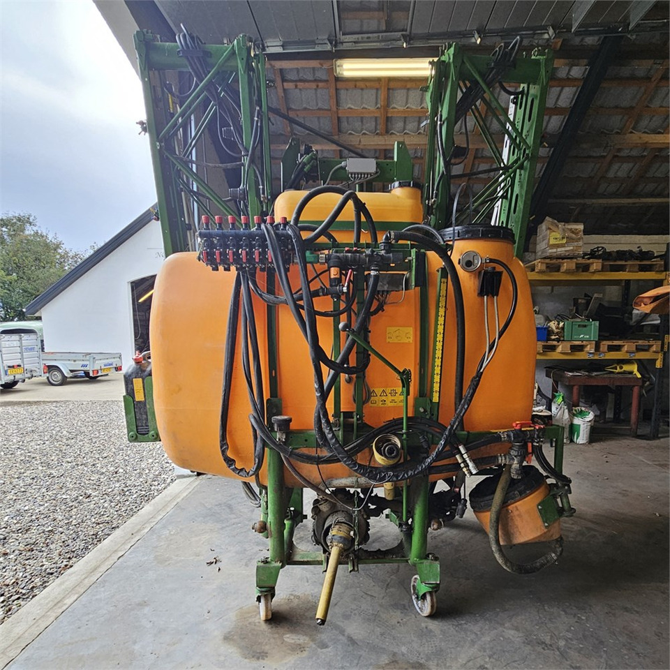 Pulverizador Amazone UF1200: foto 7