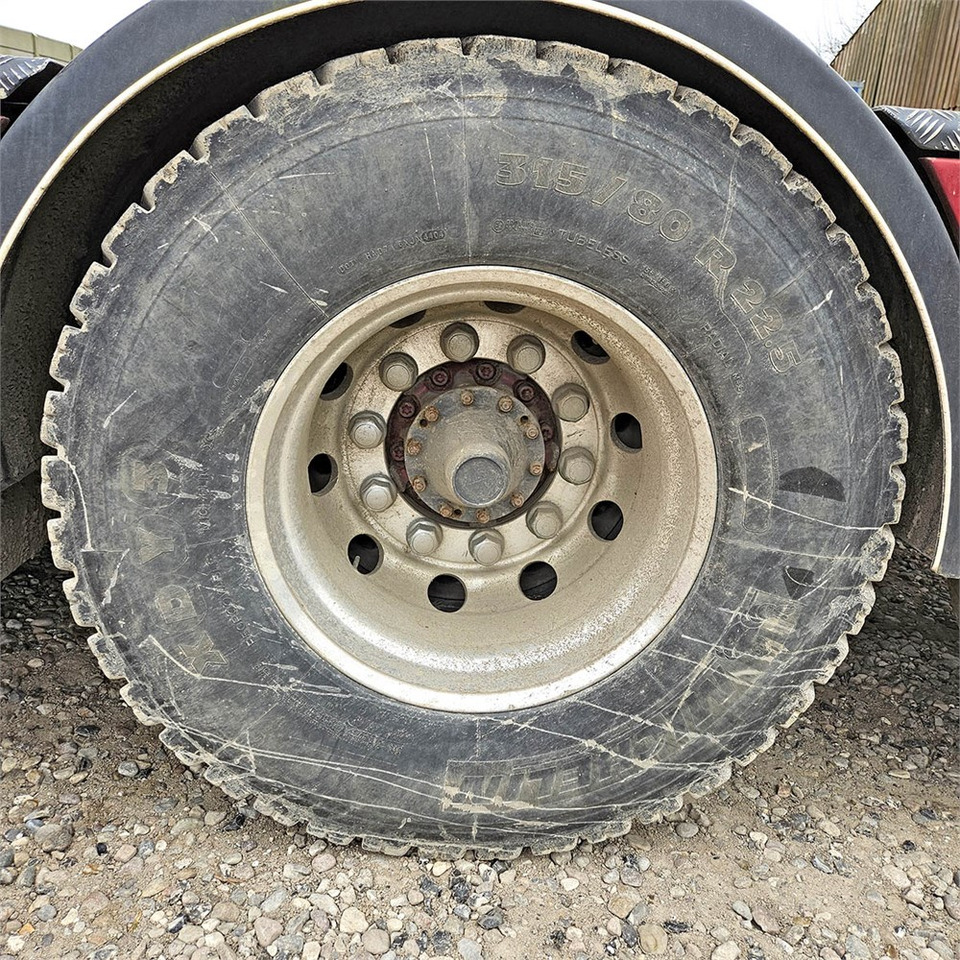 Cabeza tractora Scania R560: foto 49