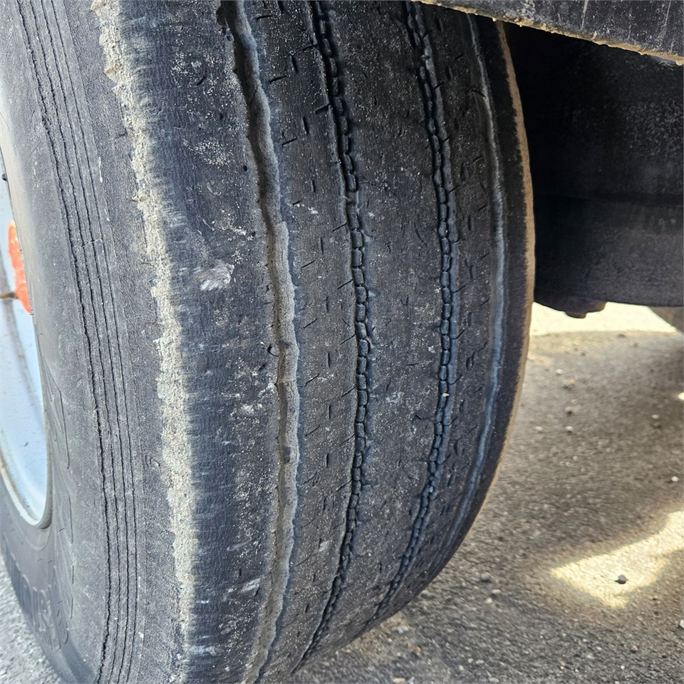 Remolque de coche Danson Tiptrailer: foto 32 Remolque de coche Danson Tiptrailer: foto 32