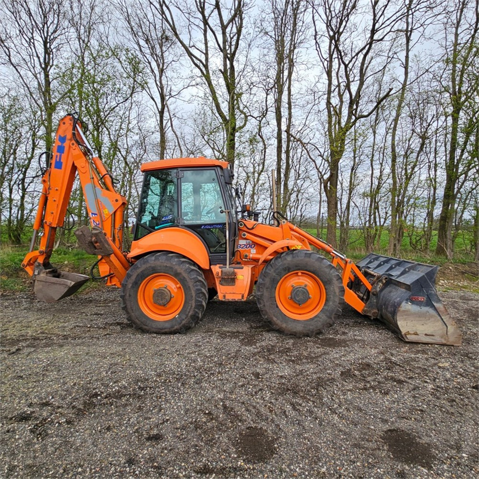 Fiat-Kobelco B200 4PS - Retroexcavadora: foto 2 Fiat-Kobelco B200 4PS - Retroexcavadora: foto 2