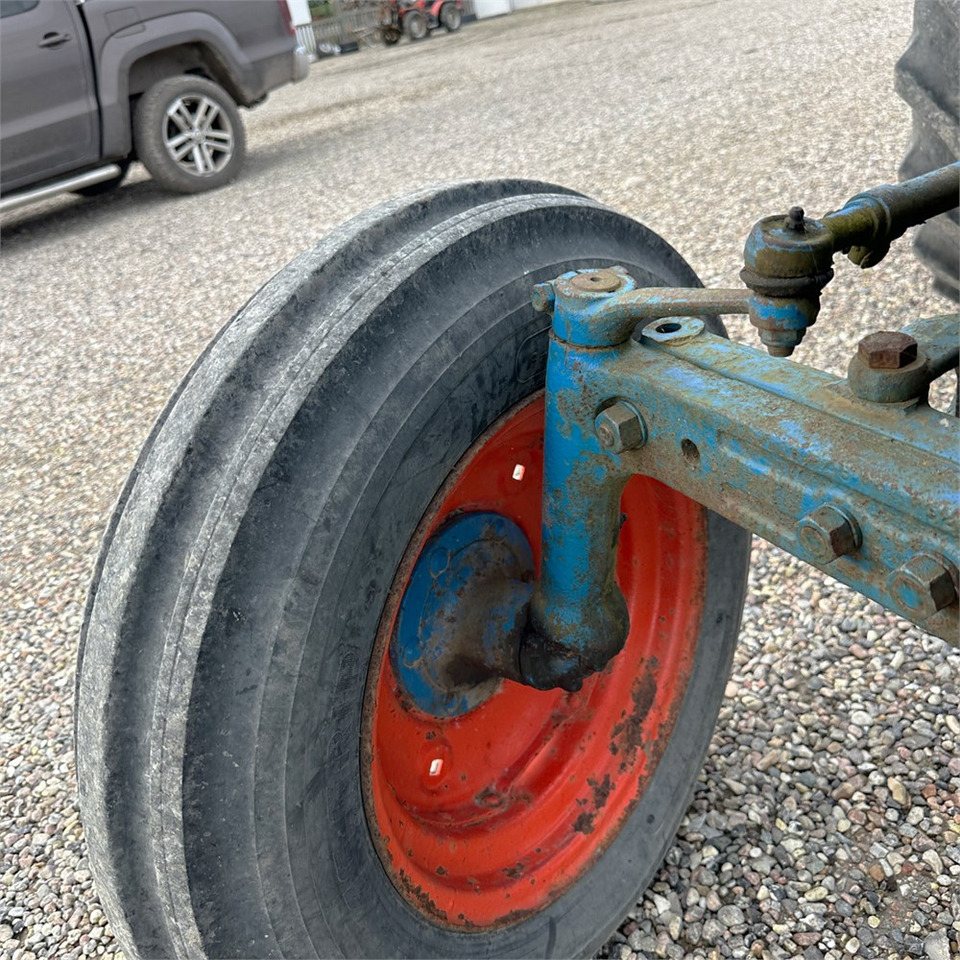 Tractor Ford Dexta T3: foto 29