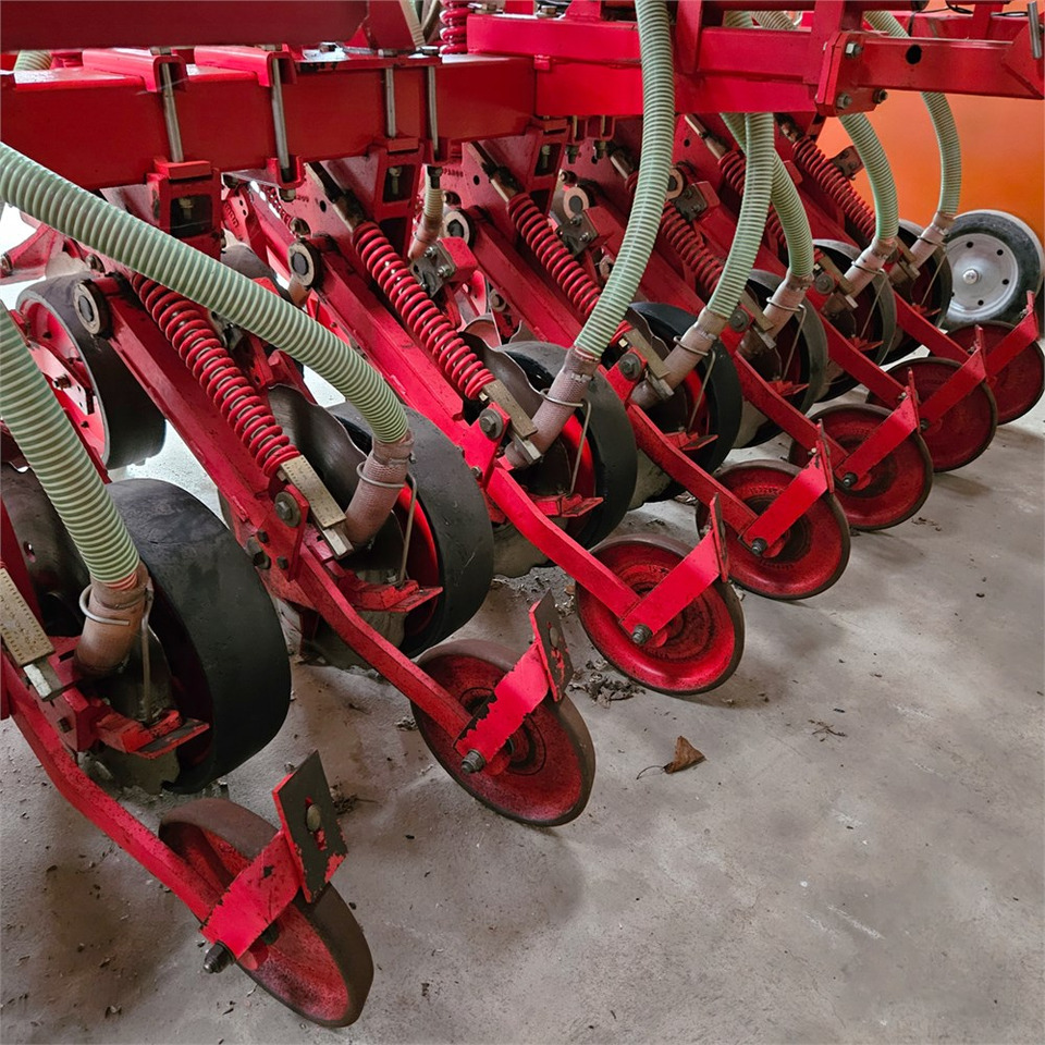 Gaspardo SS300DP - Maquinaria de siembra: foto 5 Gaspardo SS300DP - Maquinaria de siembra: foto 5