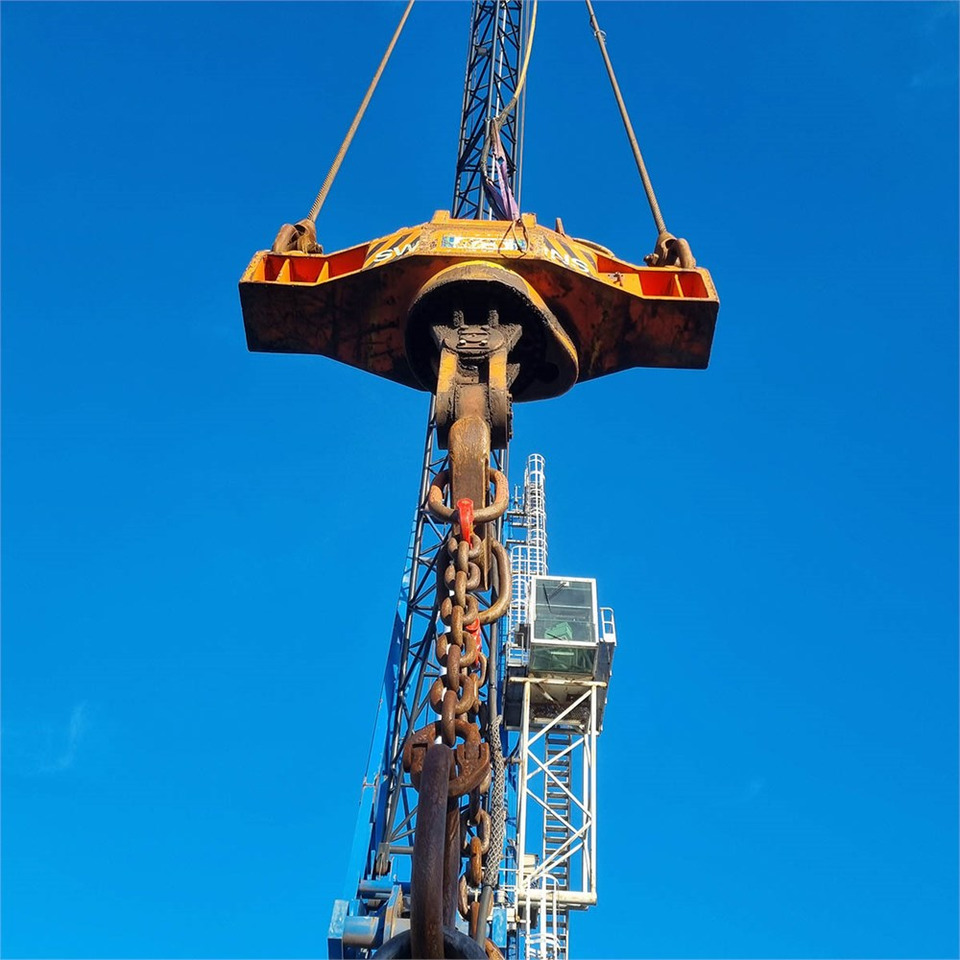 Gottwald HMK 360 E - Grúa torre: foto 4 Gottwald HMK 360 E - Grúa torre: foto 4