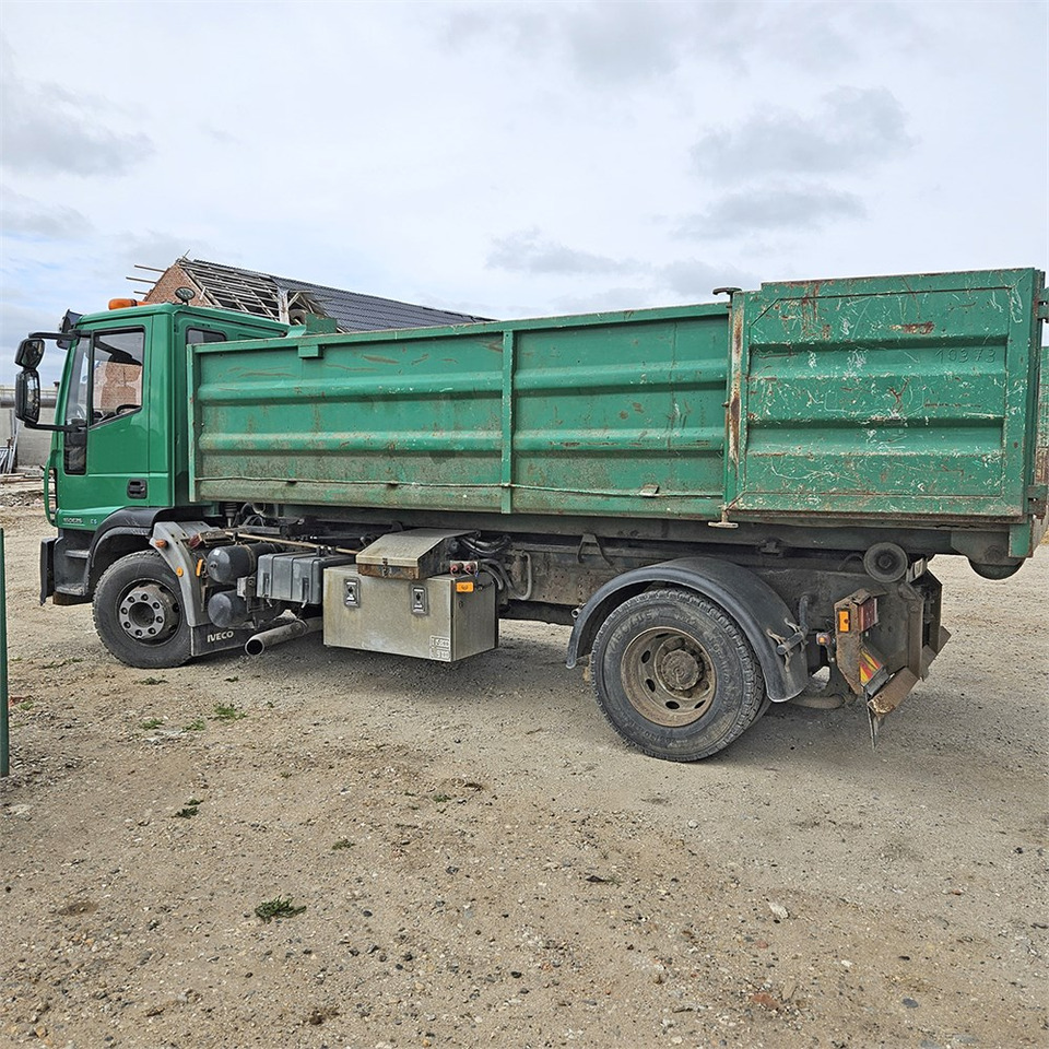 Iveco 160 E25 - Camión multibasculante: foto 2 Iveco 160 E25 - Camión multibasculante: foto 2