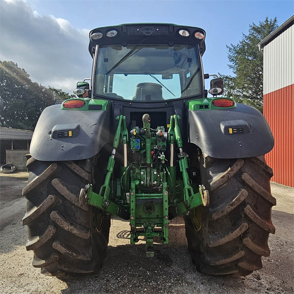 John Deere 6210 R - Tractor: foto 4 John Deere 6210 R - Tractor: foto 4