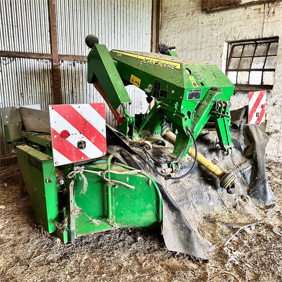 John Deere CC0131 - Maquinaria de henificación: foto 2 John Deere CC0131 - Maquinaria de henificación: foto 2