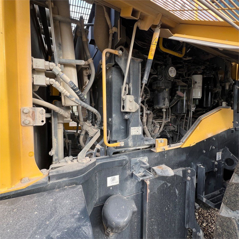 Cargadora de ruedas Komatsu WA480-8: foto 32