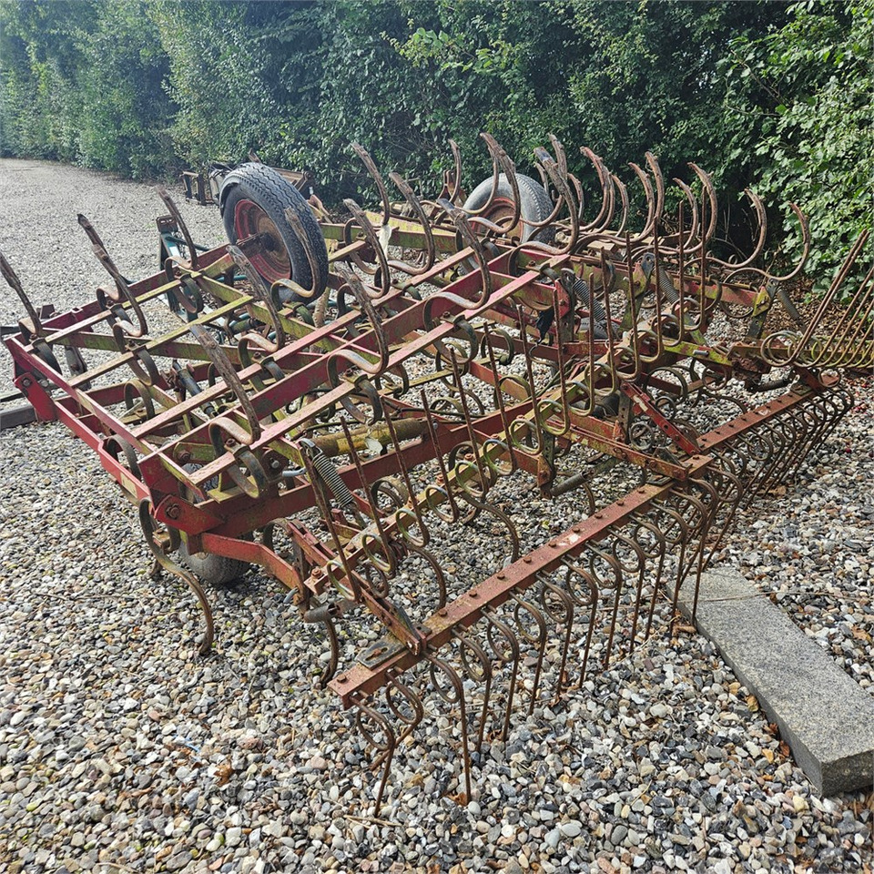 Kongskilde S60 29 - Cultivador: foto 4 Kongskilde S60 29 - Cultivador: foto 4