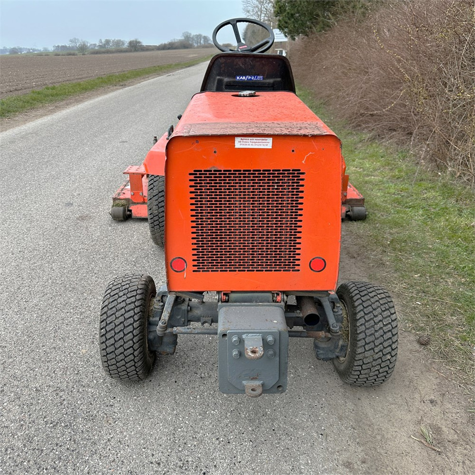 Kubota F2100 - Cortacésped: foto 4 Kubota F2100 - Cortacésped: foto 4