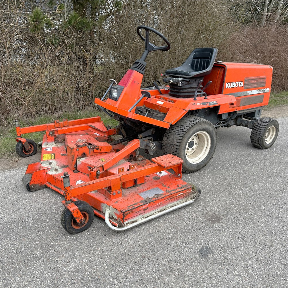 Kubota F2100 - Cortacésped: foto 1 Kubota F2100 - Cortacésped: foto 1