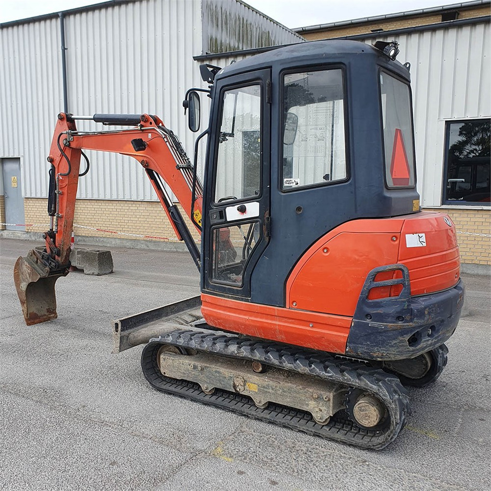 Kubota KX61-3 - Miniexcavadora: foto 5 Kubota KX61-3 - Miniexcavadora: foto 5