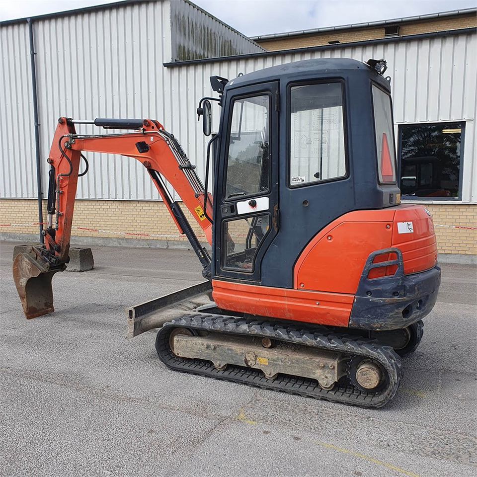 Kubota KX61-3 - Miniexcavadora: foto 2 Kubota KX61-3 - Miniexcavadora: foto 2