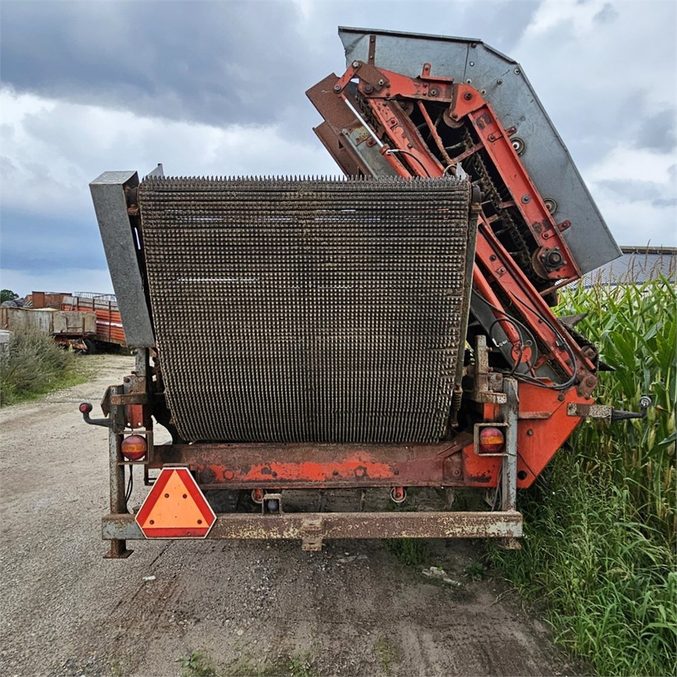 Kverneland UN 2200 - Arrancadora de patatas: foto 3 Kverneland UN 2200 - Arrancadora de patatas: foto 3