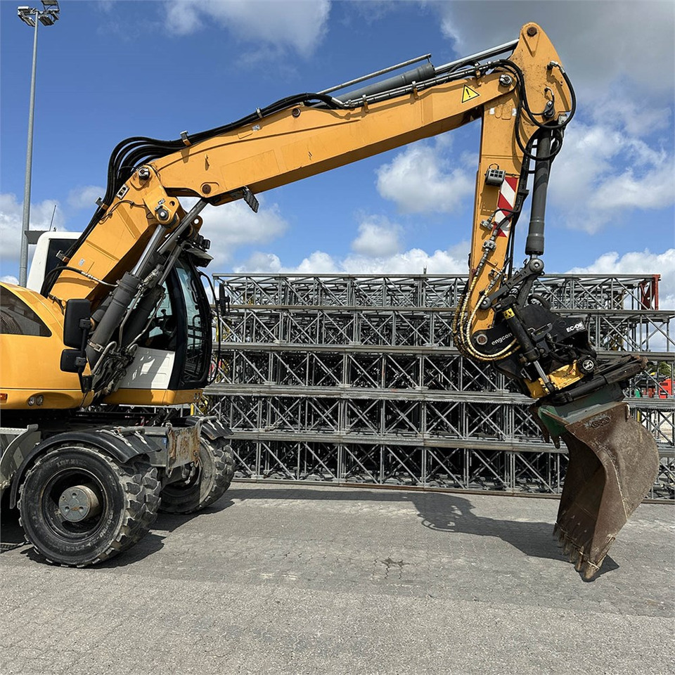 Leasing de Liebherr A 918 Litronic Liebherr A 918 Litronic: foto 25